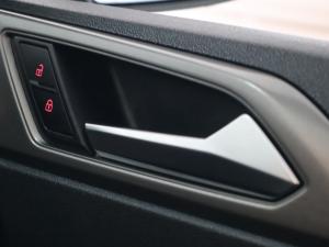 Volkswagen Polo hatch 1.0TSI Comfortline - Image 21