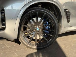 BMW X5 M60i - Image 3