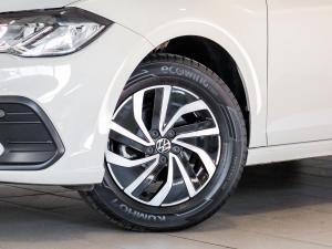 Volkswagen Polo hatch 1.0TSI - Image 2