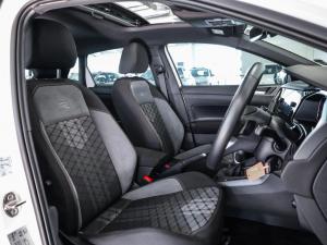 Volkswagen Polo hatch 1.0TSI R-Line - Image 15