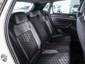 Volkswagen Polo hatch 1.0TSI R-Line - Image 18