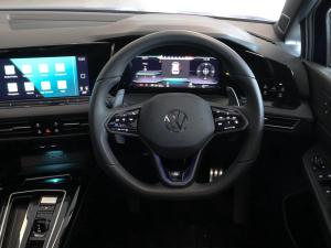 Volkswagen Golf R - Image 12