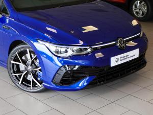 Volkswagen Golf R - Image 4