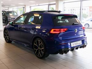 Volkswagen Golf R - Image 8