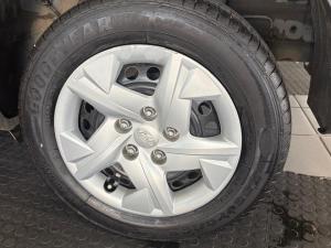 Hyundai Venue 1.2 Motion - Image 5