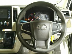 Toyota Quantum 2.8 LWB bus 11-seater GL - Image 16