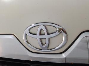 Toyota Quantum 2.8 LWB bus 11-seater GL - Image 7