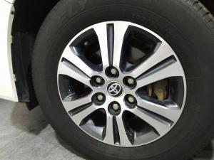 Toyota Quantum 2.8 LWB bus 11-seater GL - Image 9