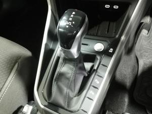 Volkswagen Polo hatch 1.0TSI Life auto - Image 23