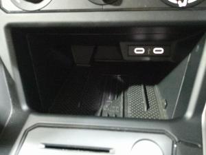 Volkswagen Polo hatch 1.0TSI Life auto - Image 25