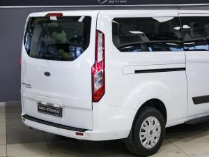 Ford Tourneo Custom 2.2TDCi LWB Ambiente - Image 17