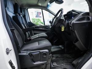 Ford Transit Custom panel van 2.2TDCi 92kW LWB Ambiente - Image 13