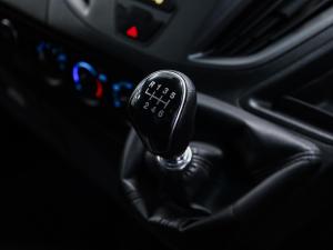 Ford Transit Custom panel van 2.2TDCi 92kW LWB Ambiente - Image 7