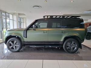 Land Rover Defender 110 D350 X-Dynamic HSE - Image 15