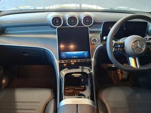 Mercedes-Benz GLC GLC220d 4Matic Avantgarde - Image 9
