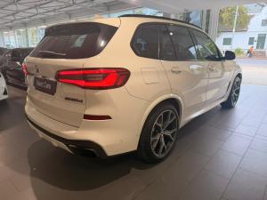 BMW X5 M50d - Image 6