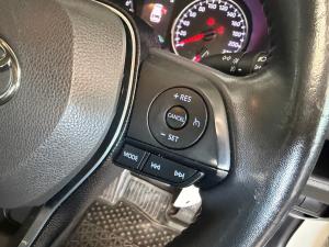 Toyota RAV4 2.0 GX auto - Image 10