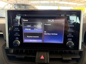 Toyota RAV4 2.0 GX auto - Image 12