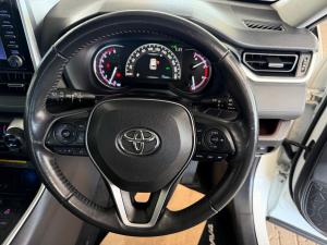 Toyota RAV4 2.0 VX - Image 8
