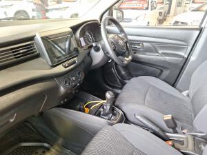 Toyota Rumion 1.5 SX manual - Image 7