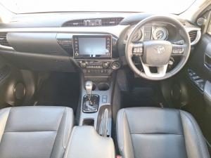 Toyota Hilux 2.8GD-6 double cab 4x4 Raider auto - Image 6