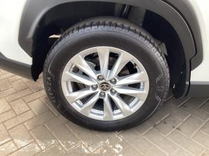Toyota Corolla Cross 1.8 Xi - Image 20