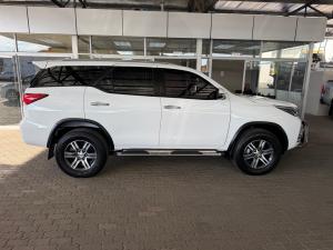 Toyota Fortuner 2.4GD-6 auto - Image 3