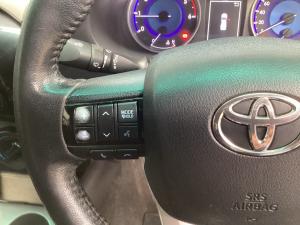 Toyota Hilux 2.8GD-6 Xtra cab 4x4 Raider auto - Image 9