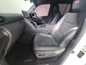 Toyota Land Cruiser 300 3.3D GR-Sport - Image 7