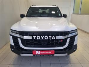 Toyota Land Cruiser 300 3.3D GR-Sport - Image 4