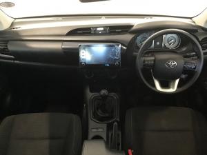 Toyota Hilux 2.4GD-6 Xtra cab Raider manual - Image 6