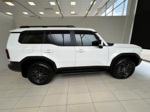 Toyota Land Cruiser Prado 2.8GD TX - Image 3