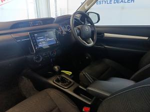 Toyota Hilux 2.4GD-6 Xtra cab Raider auto - Image 7