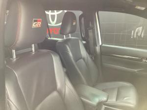 Toyota Hilux 2.8GD-6 double cab 4x4 GR-Sport - Image 17