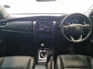 Toyota Fortuner 2.4GD-6 auto - Image 6