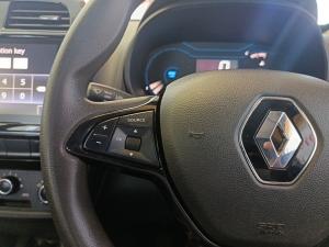 Renault Kwid 1.0 Techno manual - Image 9
