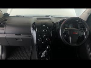 Isuzu KB 250D-Teq double cab X-Rider - Image 6
