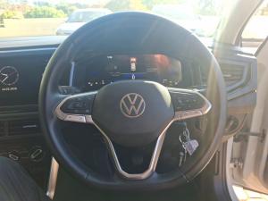 Volkswagen Polo hatch 1.0TSI Life auto - Image 8