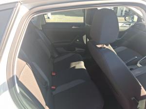 Volkswagen Polo hatch 1.0TSI Life auto - Image 19