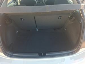 Volkswagen Polo hatch 1.0TSI Life auto - Image 21