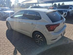 Volkswagen Polo hatch 1.0TSI Life auto - Image 26