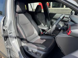 Toyota Corolla Cross 1.8 GR-Sport - Image 15