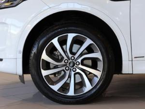 Land Rover Discovery Sport D200 R-Dynamic HSE - Image 12