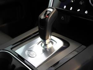 Land Rover Discovery Sport D200 R-Dynamic HSE - Image 18