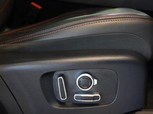 Land Rover Discovery Sport D200 R-Dynamic HSE - Image 26