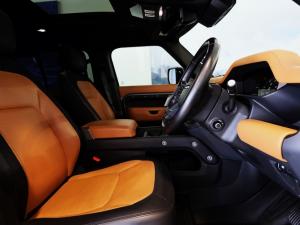Land Rover Defender 110 D240 X-Dynamic SE - Image 18