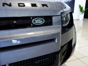 Land Rover Defender 110 D240 X-Dynamic SE - Image 4