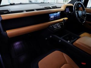 Land Rover Defender 110 D240 X-Dynamic SE - Image 9