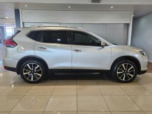 Nissan X-Trail 1.6dCi 4x4 Tekna - Image 2
