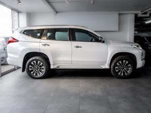 Mitsubishi Pajero Sport 2.4DI-D 4x4 Exceed - Image 2